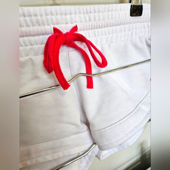 💜3 for $30 Pair of shorts - Picture 3 of 3